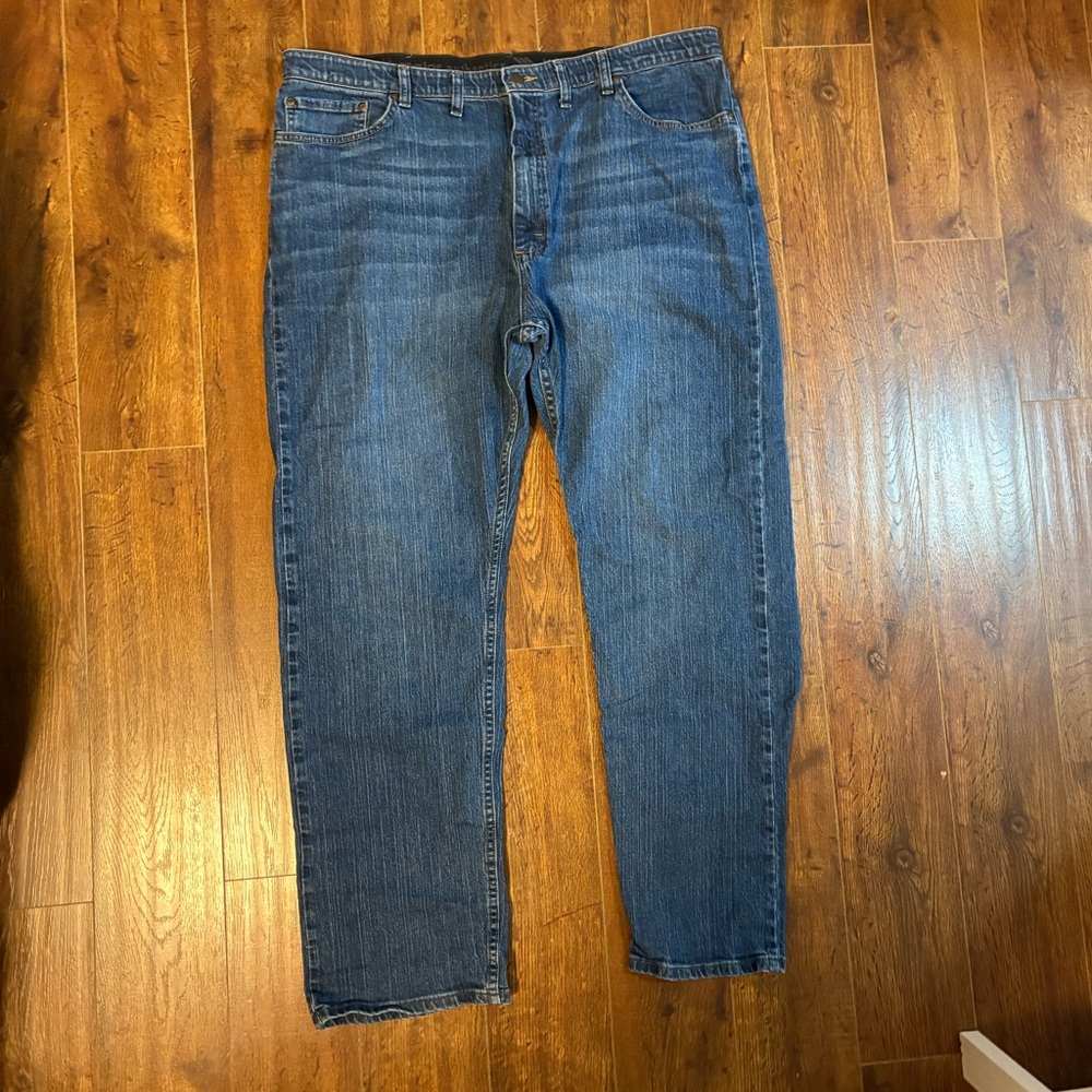 Wrangler Men's Classic Indigo Straight Jeans